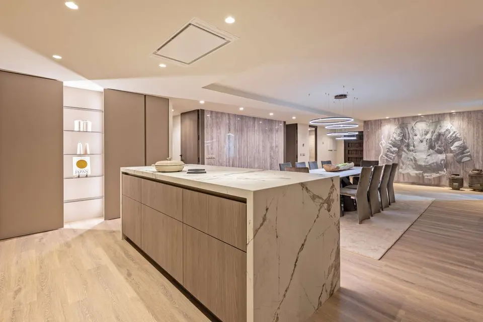 Apartament w sercu Puerto Banús w Marbelli — zdjęcie