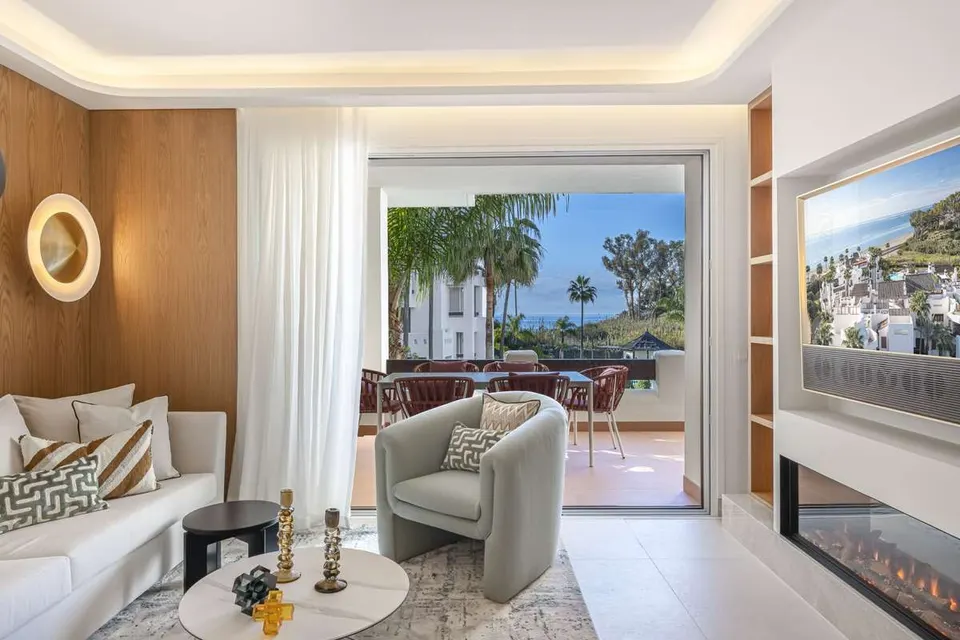 Apartament przy plaży w Esteponie — zdjęcie