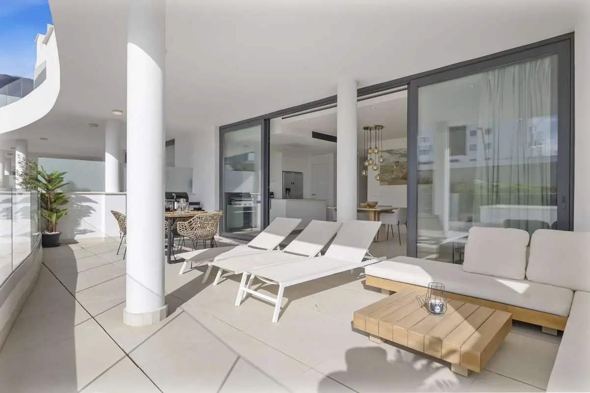 Apartament z widokiem na morze w Fuengiroli