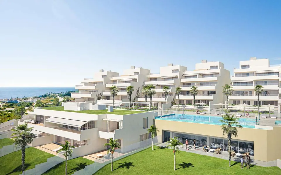 Penthouse z tarasem w Esteponie — zdjęcie