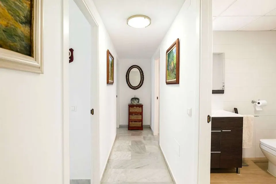 Penthouse z widokiem na życie w Marbelli — zdjęcie