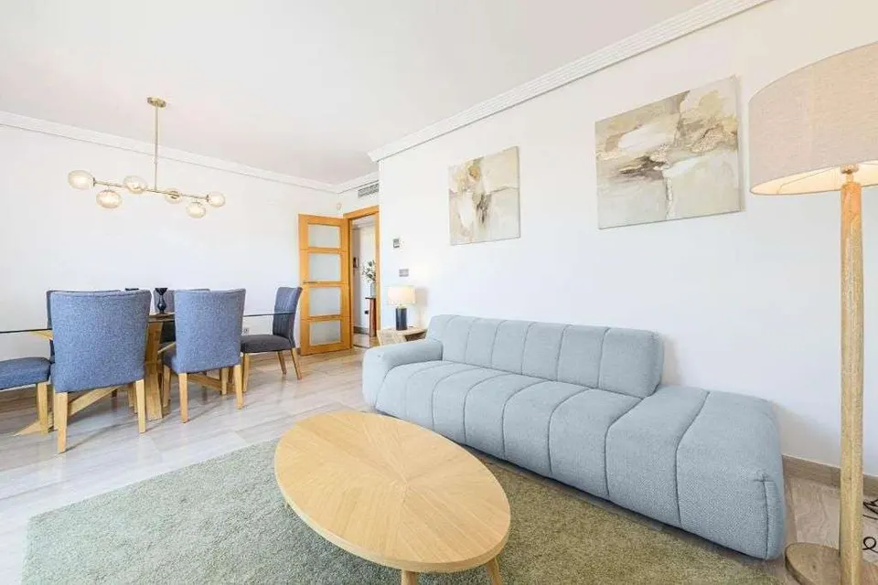 Penthouse z tarasem w Maladze — zdjęcie 6 z 16