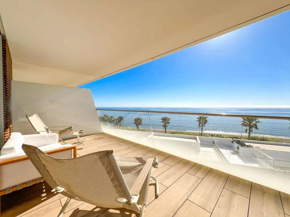 Apartament przy plaży w Casares — zdjęcie