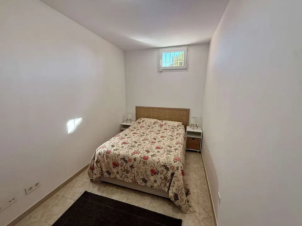 Dom szeregowy z tarasami w Marbelli — zdjęcie