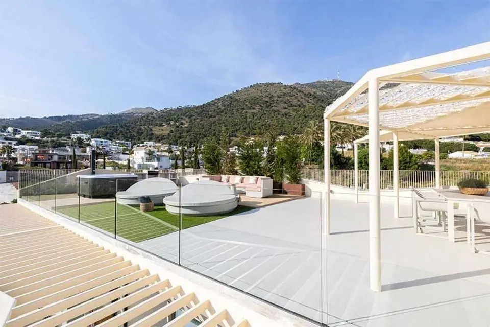 Penthouse z solarium w Mijas — zdjęcie