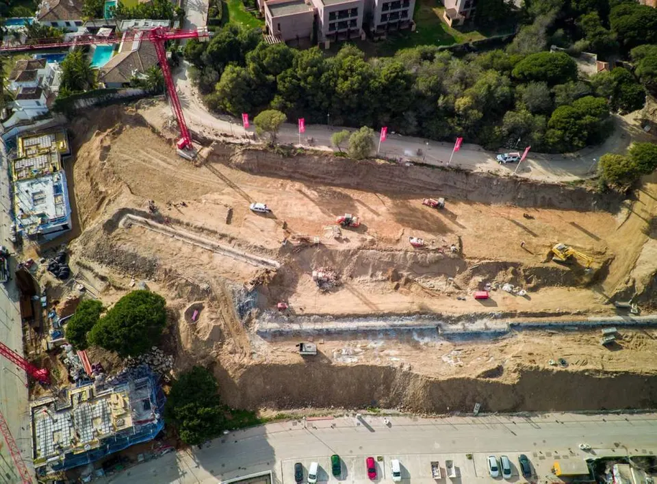 Dom szeregowy z ogrodem w Marbelli — zdjęcie