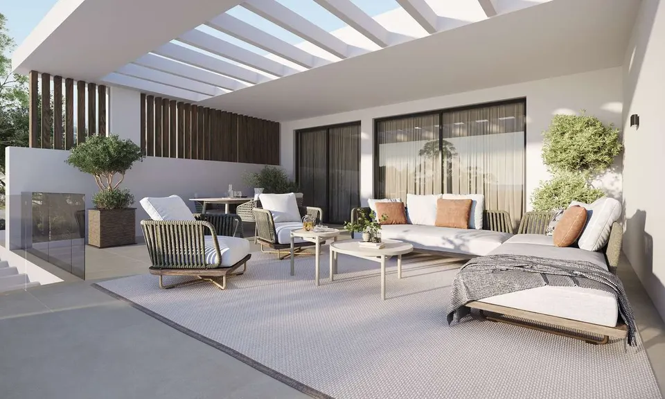 Penthouse z widokiem na morze w Esteponie — zdjęcie