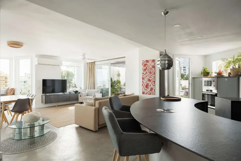 Apartament z tarasem w Benalmádenie — zdjęcie 5 z 16