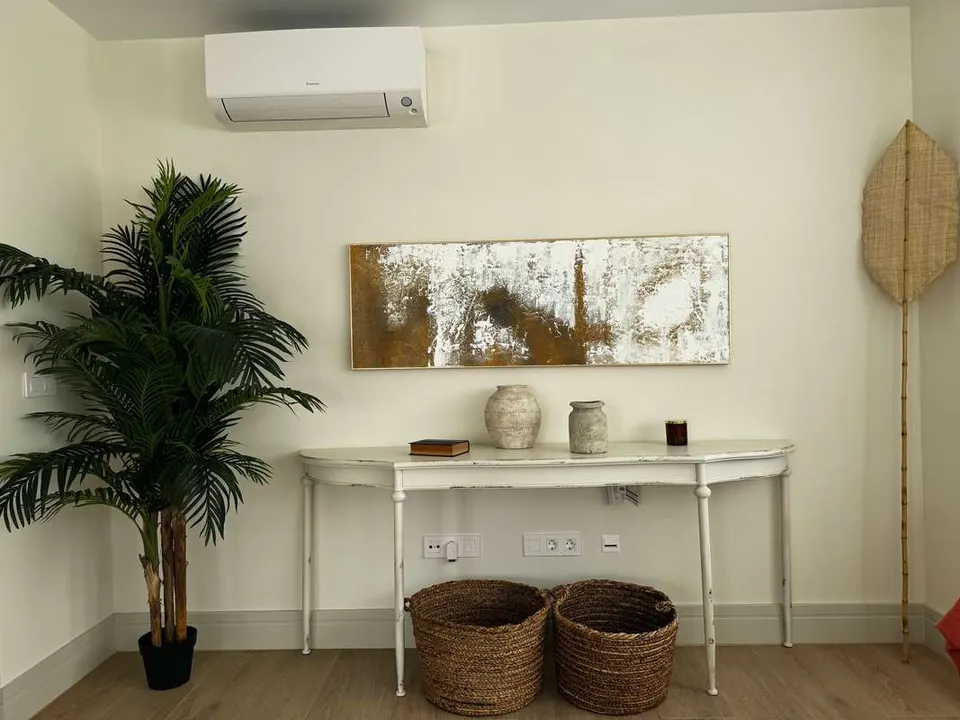 Apartament z tarasem w Maladze — zdjęcie