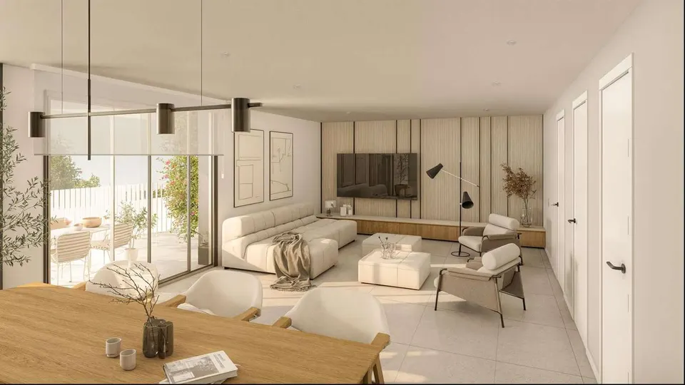 Penthouse z basenem w Esteponie — zdjęcie