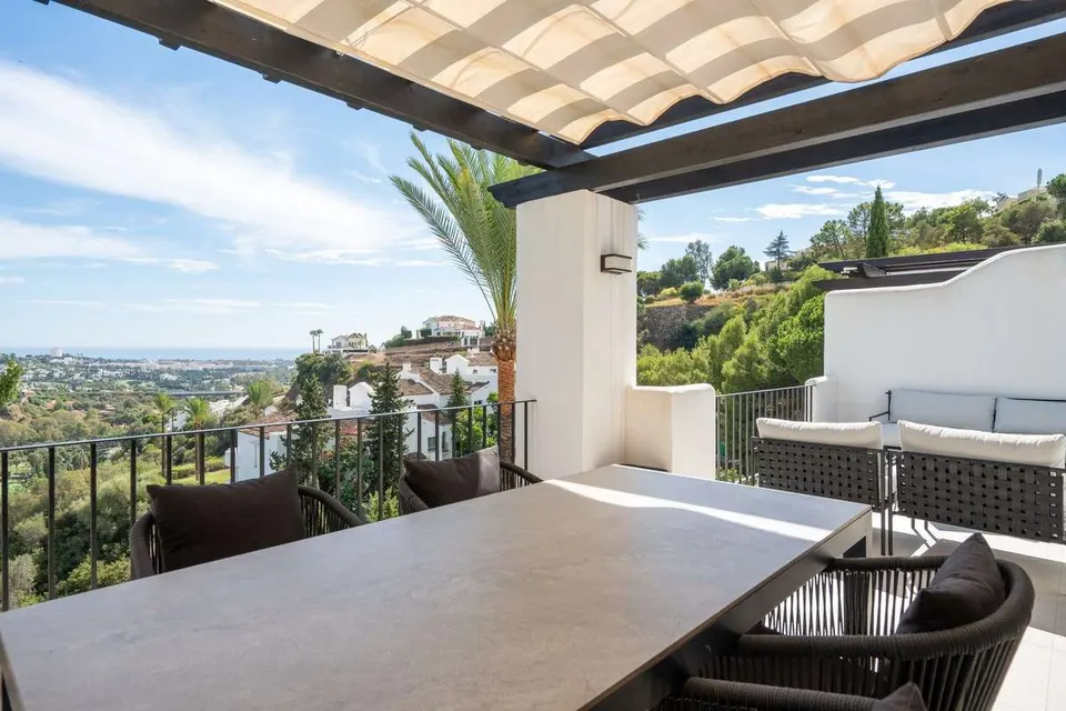 Apartament z widokiem w Benahavis — zdjęcie 5 z 16
