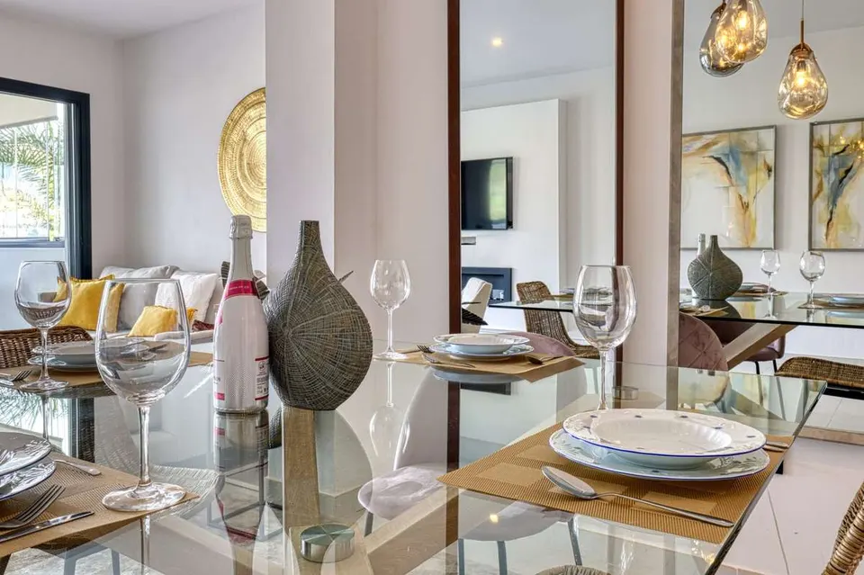 Apartament nowoczesny apartament w Esteponie — zdjęcie