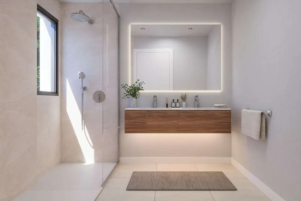 Penthouse z widokiem na morze w Esteponie — zdjęcie