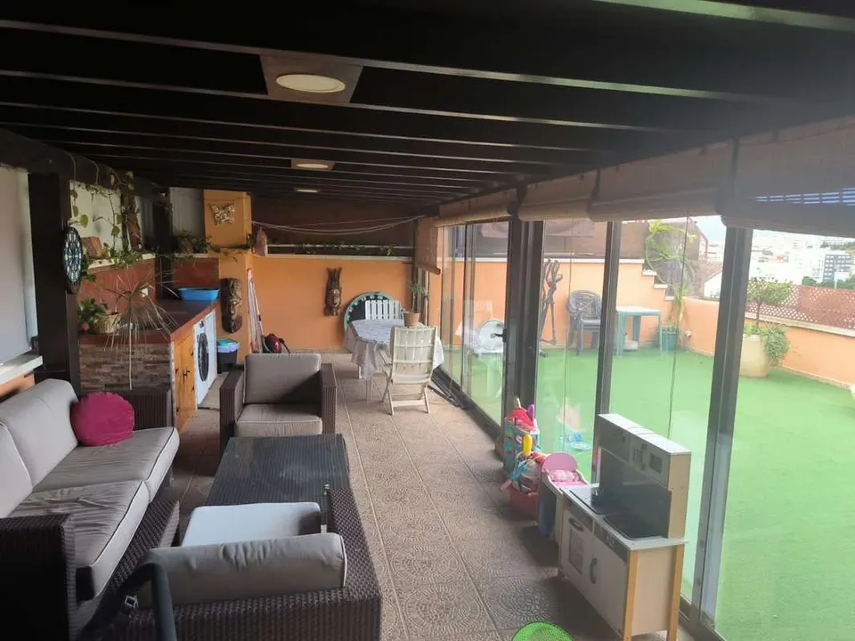 Penthouse z widokiem w Esteponie — zdjęcie