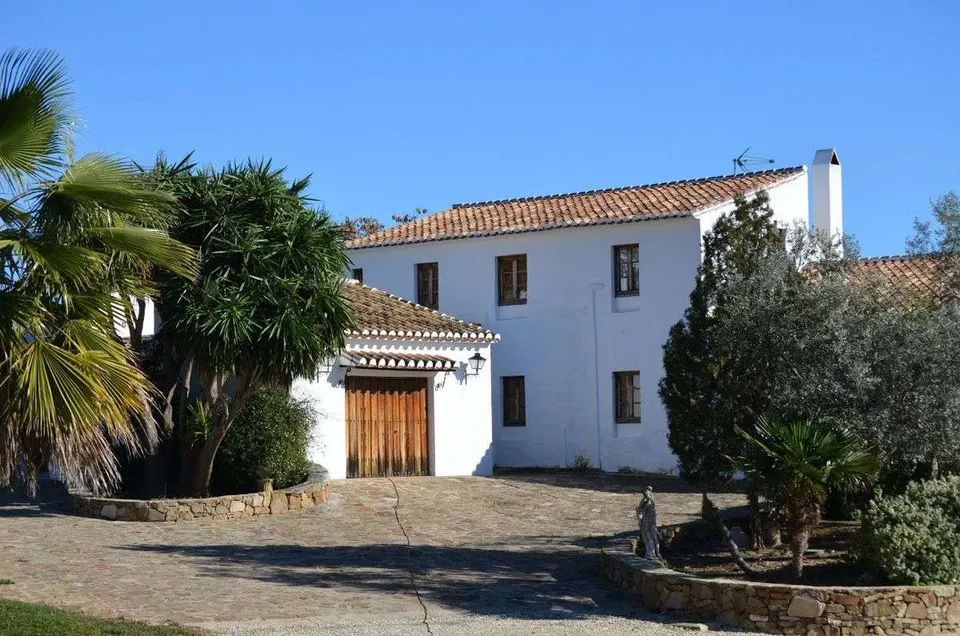 Dom finca w Villanueva de la Concepción — zdjęcie