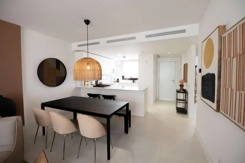 Penthouse z prywatnym ogrodem w Fuengiroli — zdjęcie