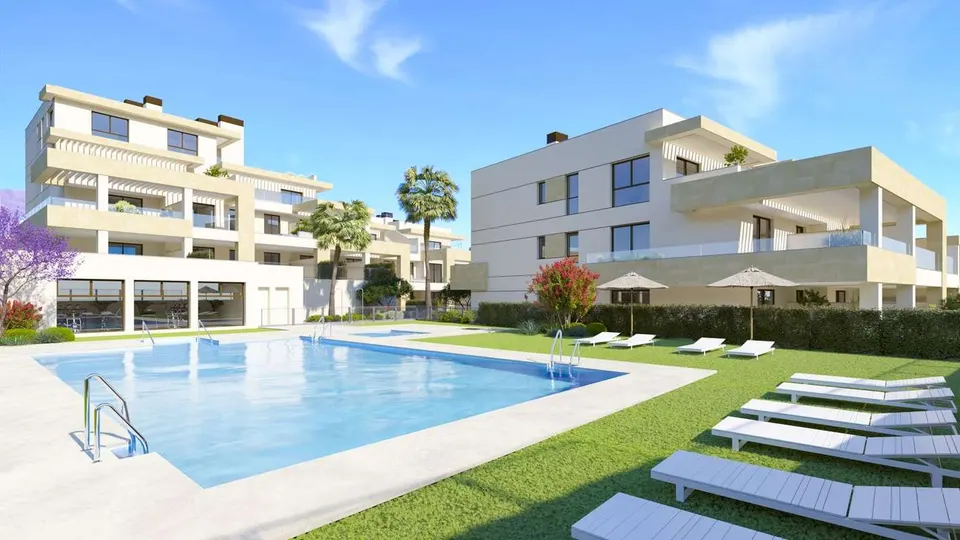 Penthouse z tarasem w Esteponie — zdjęcie