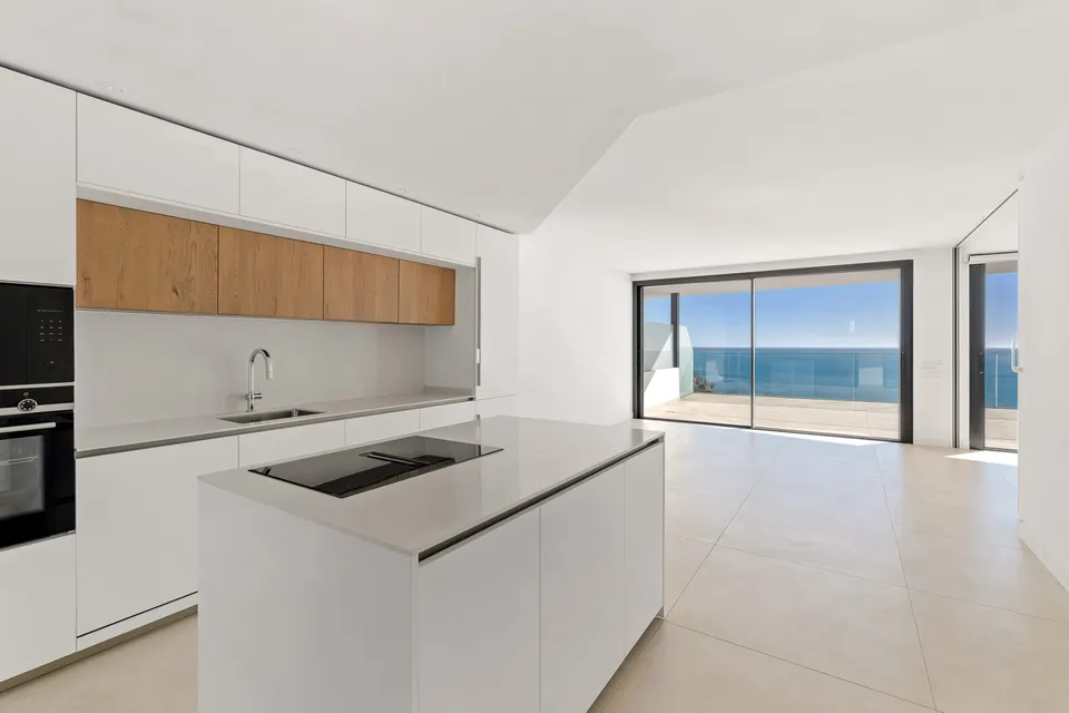 Apartamenty z widokiem na morze w Benalmádena Pueblo — zdjęcie