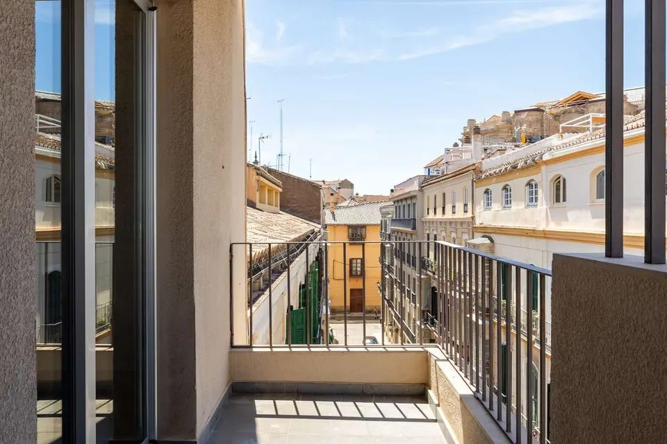 Apartament z widokiem na miasto w Maladze — zdjęcie