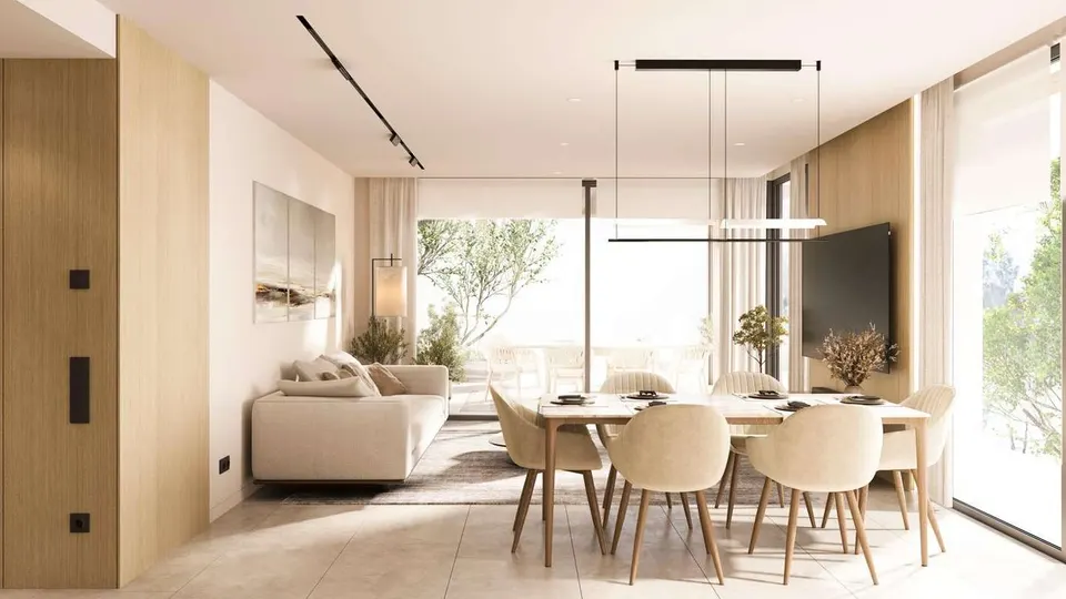 Apartament z prywatnym ogrodem w Esteponie — zdjęcie