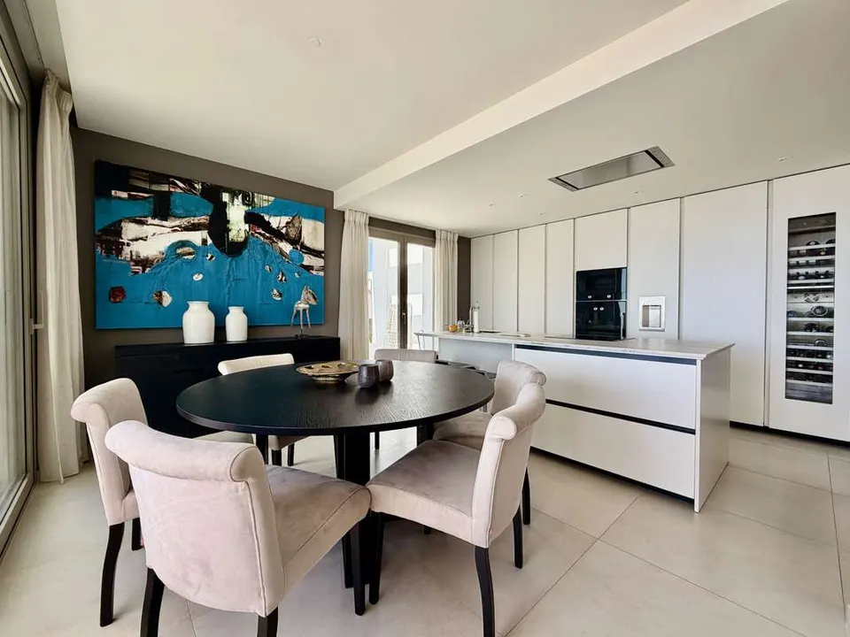 Apartament z widokiem na morze w Marbelli — zdjęcie