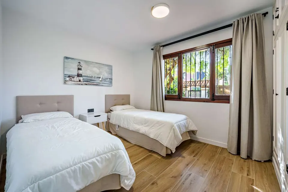 Apartament w prestiżowej Sierra Blanca w Marbelli — zdjęcie