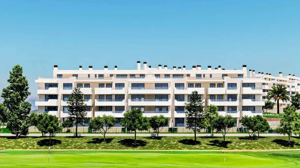 Apartament przy polu golfowym w Mijas — zdjęcie