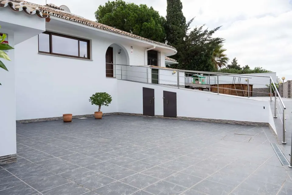 Willa z prywatnością w Benalmádena — zdjęcie