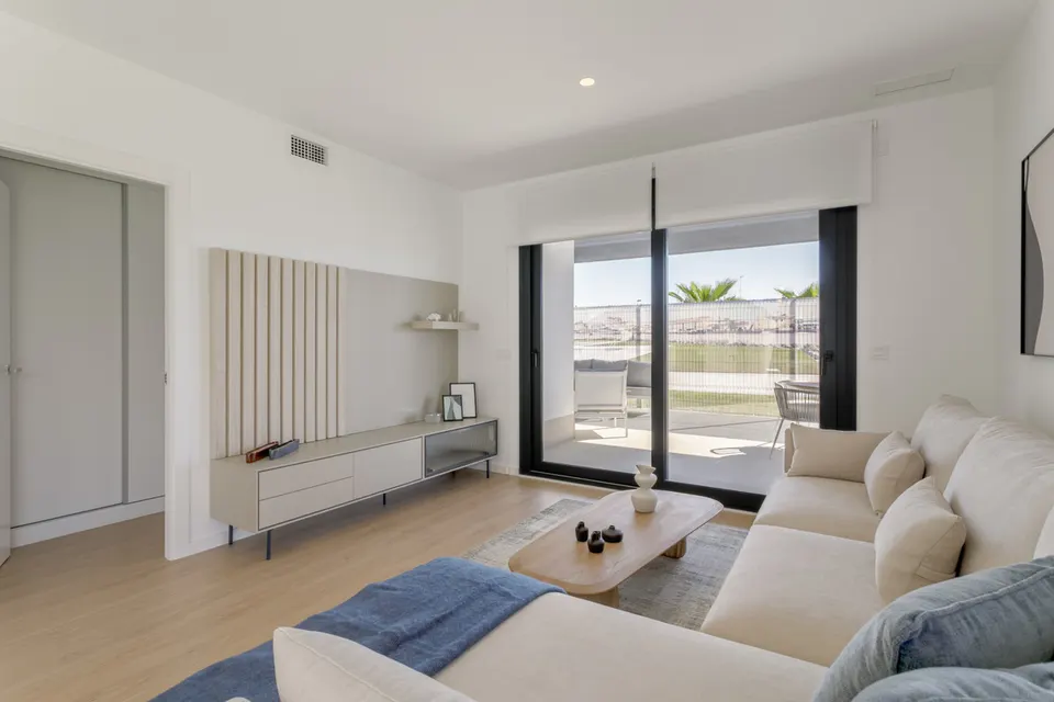 Nowe apartamenty w Torrevieja — zdjęcie 10 z 16