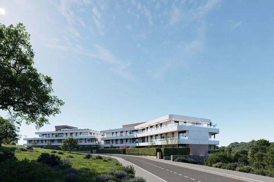 Apartamenty przy polu golfowym w Esteponie — zdjęcie