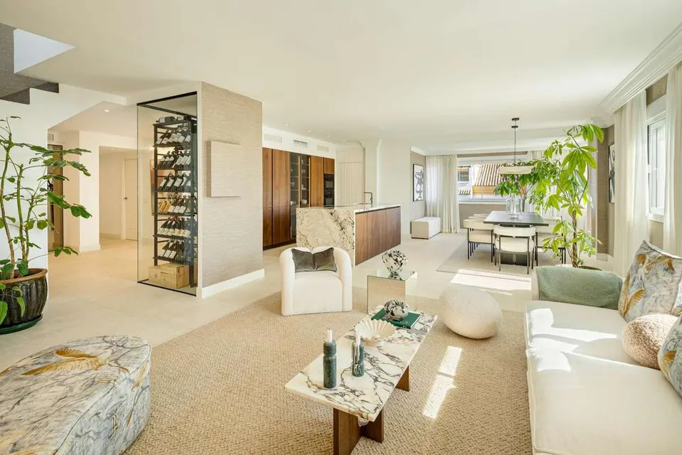 Penthouse z widokiem na morze w Marbelli — zdjęcie