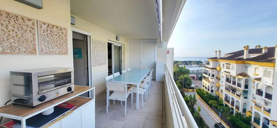 Penthouse przy plaży w Marbelli — zdjęcie