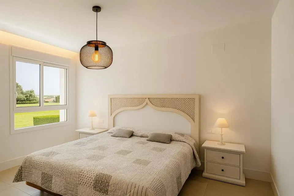 Apartament z widokiem na morze w Sotogrande — zdjęcie