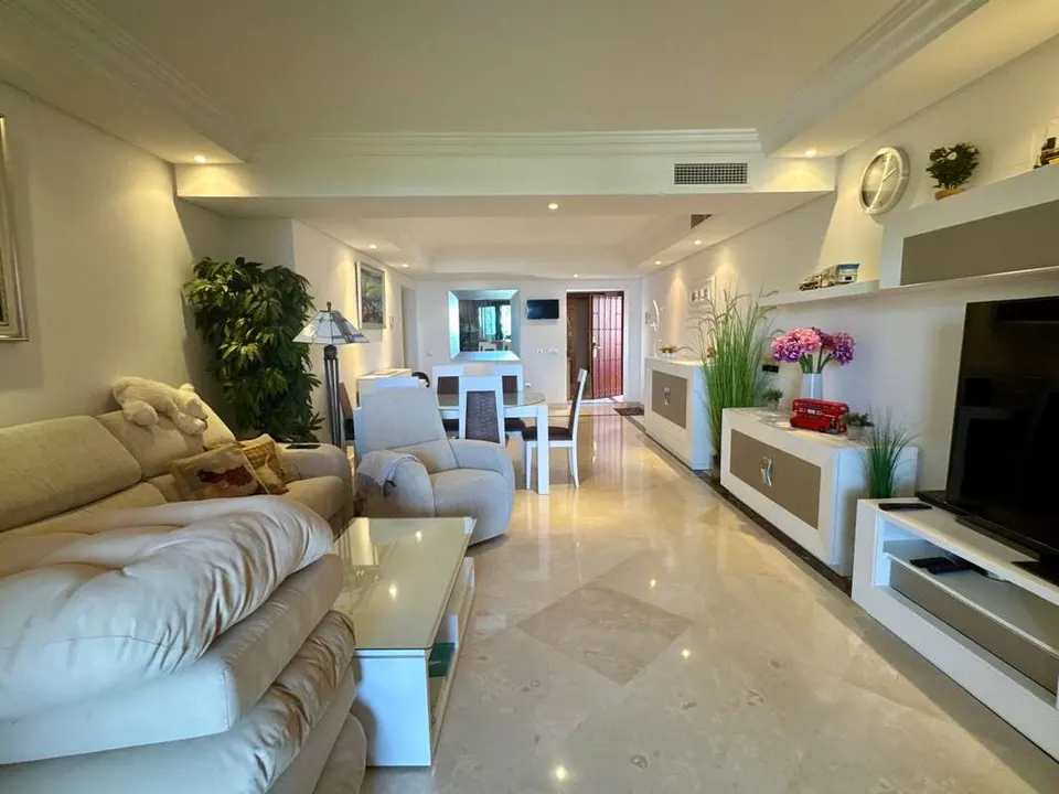 Apartament w Esteponie — zdjęcie 8 z 16