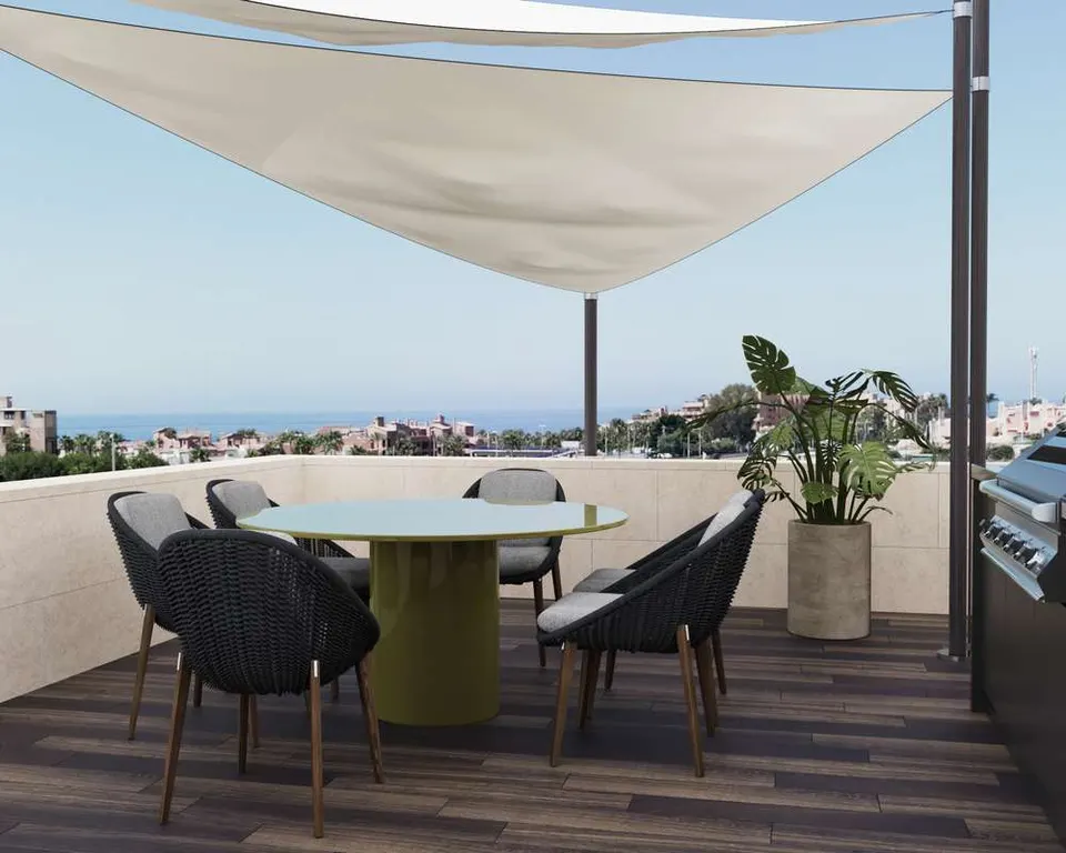 Apartamenty przy plaży w Esteponie — zdjęcie