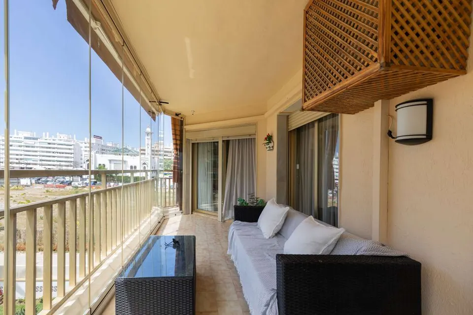Apartament z widokiem na morze w Fuengiroli — zdjęcie