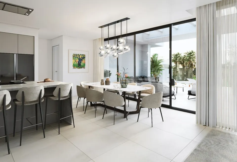 Apartamenty z basenem w Esteponie — zdjęcie