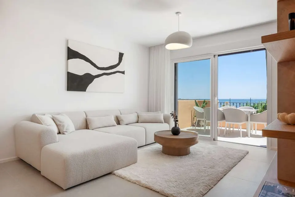 Apartament przy plaży w Esteponie — zdjęcie