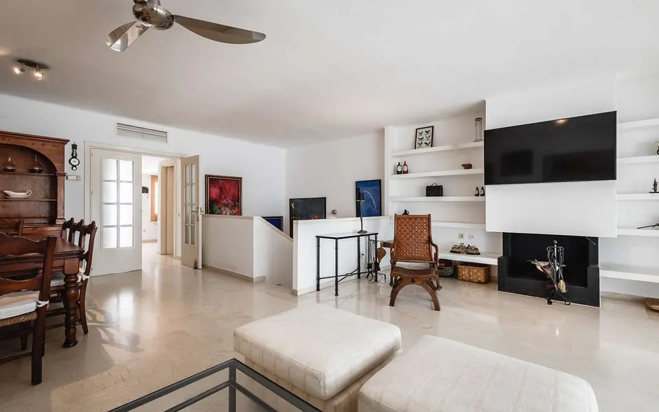 Apartament z basenem w Marbelli — zdjęcie