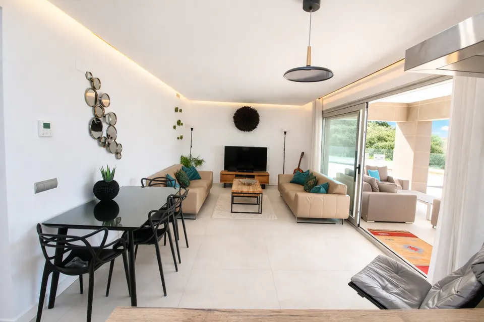 Apartament z tarasem w Mijas — zdjęcie