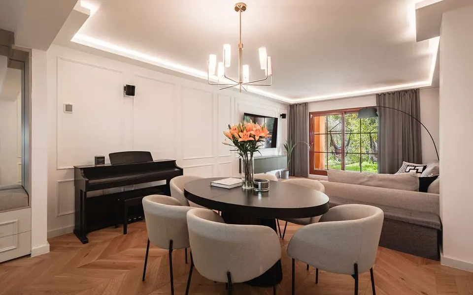 Apartament z ogrodem w Benahavís — zdjęcie
