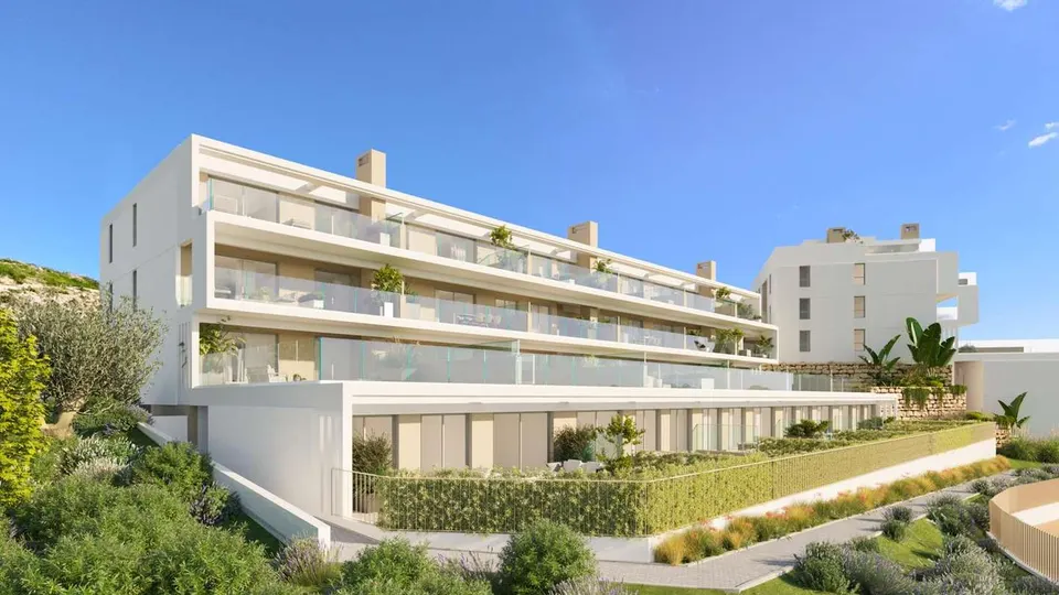 Apartament z ogrodem w Esteponie — zdjęcie