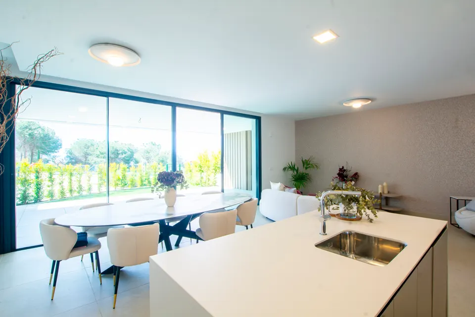 Apartamenty z widokiem na morze w Marbelli — zdjęcie