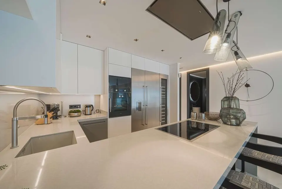 Apartament przy plaży w Marbelli — zdjęcie