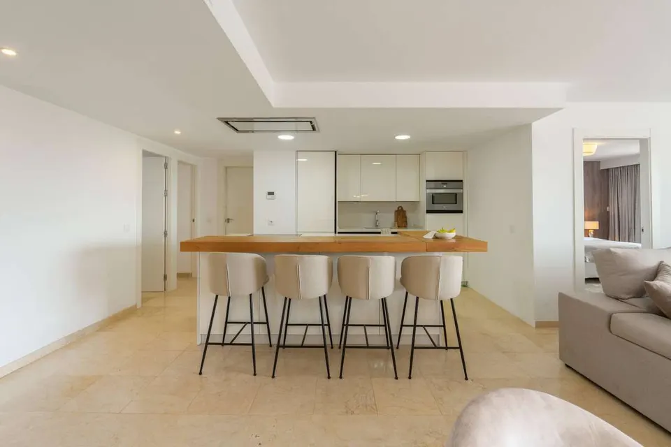 Apartament z widokiem na morze w Marbelli — zdjęcie