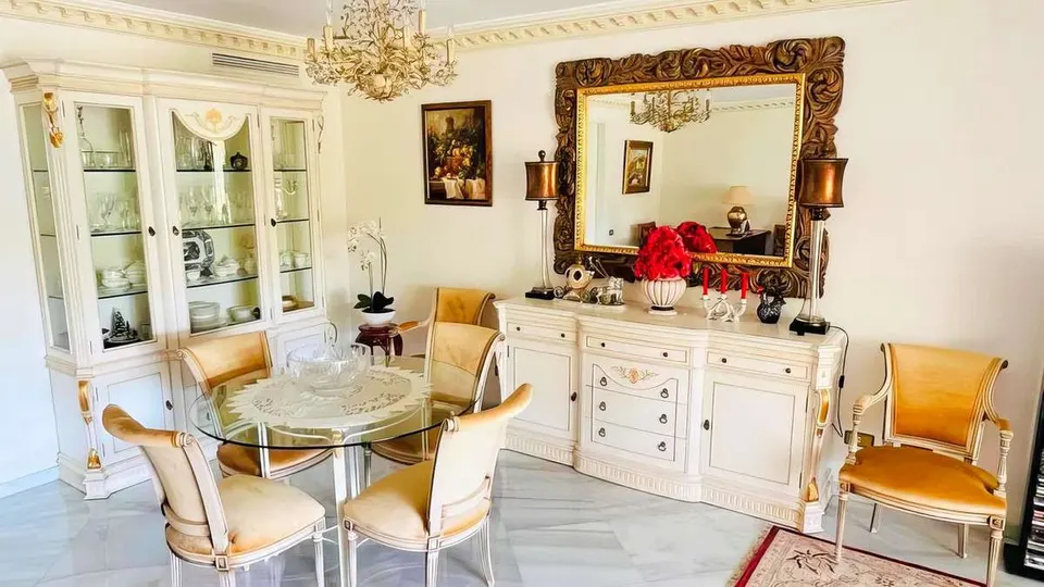 Apartament przy plaży w Marbelli — zdjęcie