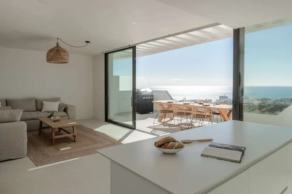 Penthouse z widokiem na morze w Fuengiroli — zdjęcie
