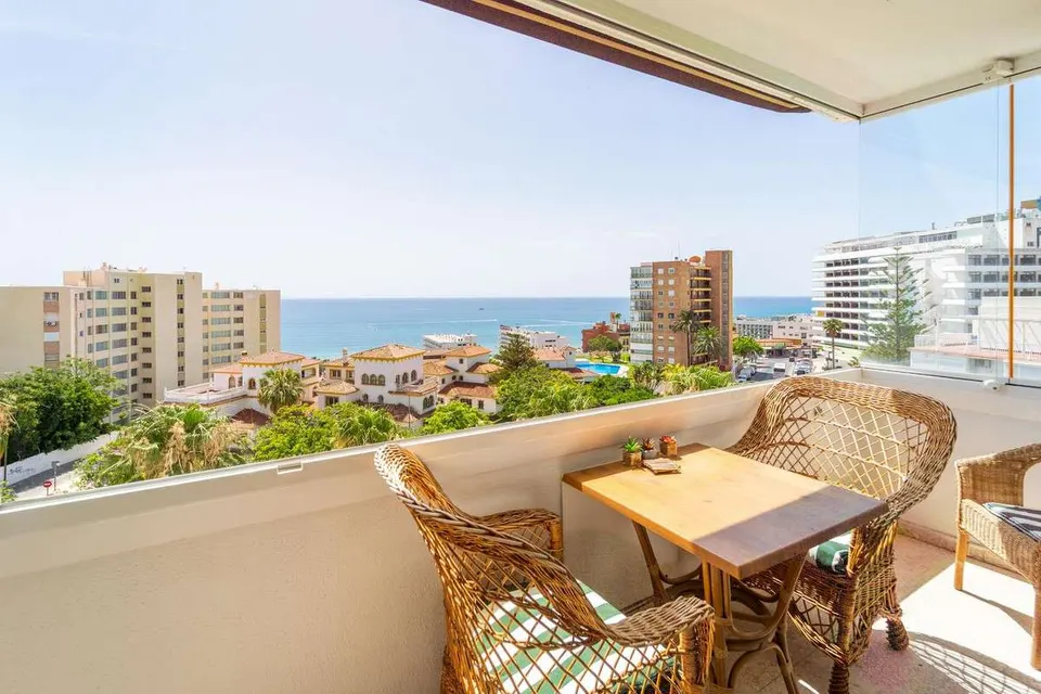 Apartament na ostatnim piętrze w Torremolinos — zdjęcie 2 z 16