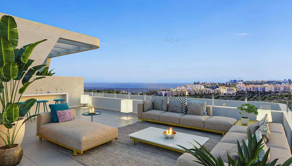 Apartament z prywatnym tarasem w Mijas — zdjęcie