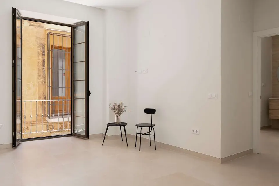 Apartament w historycznym centrum w Maladze — zdjęcie